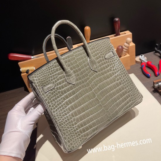 エルメスバーキン 25センチポロサスマットporous Crocodile 81/Gris Tourterelle トゥルティエールグレーシルバー金具 全手縫いbirkin25-002