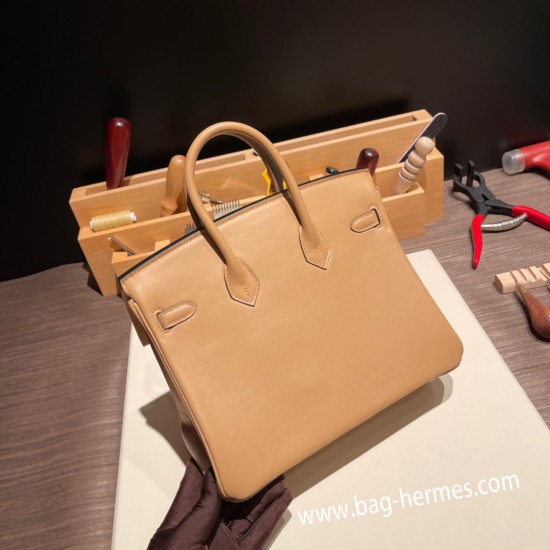 エルメスバーキン 25センチスイフト swift チャイ0M/Chai シルバー金具 全手縫いbirkin25-074