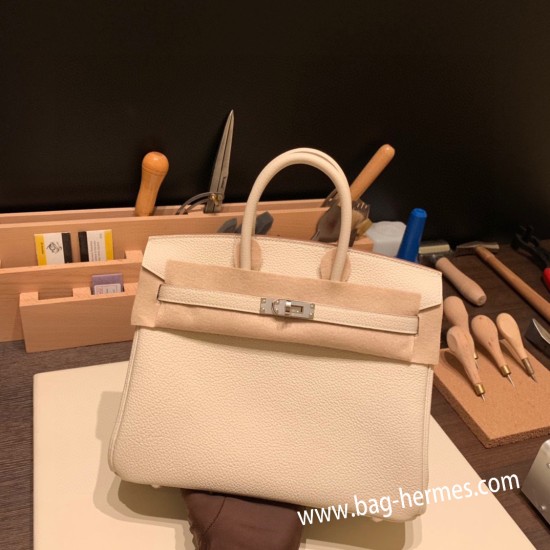 エルメスバーキン 25センチトゴ Togo  クレ10 /Craie シルバー金具 全手縫いbirkin25-095