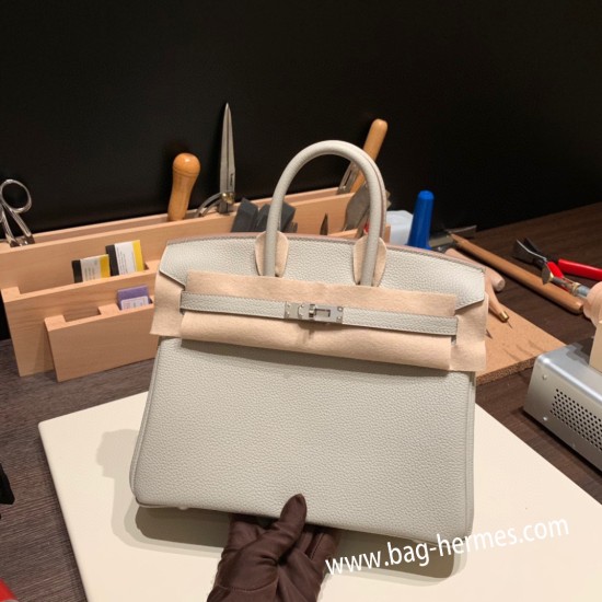 エルメスバーキン 25センチトゴ Togo パールグレーnew stock  80/Pearl Grey シルバー金具 全手縫いbirkin25-141