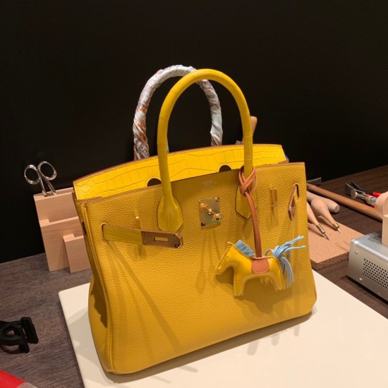 エルメスバーキン 30センチCrocodile& Touch 9D/Jaune Ambre ジョーヌアンブルゴールド金具 birkin30-020 全手縫い