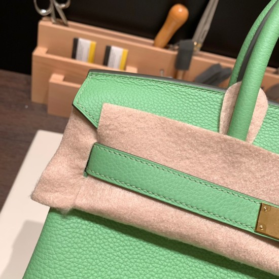 エルメスバーキン 30センチトゴ Togo 3I/Vert Criquet  ヴェールクリケットゴールド金具 birkin30-055 全手縫い