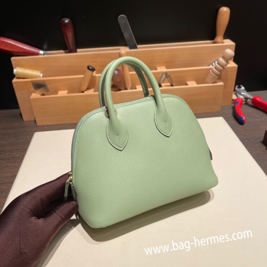 エルメス ボリード ミニ  HERMES Bolide 1923 Miniエバーカラー ヴェールクリケット 3I/Vert Criquet   ゴールド金具  bolide-mi001 全手縫い