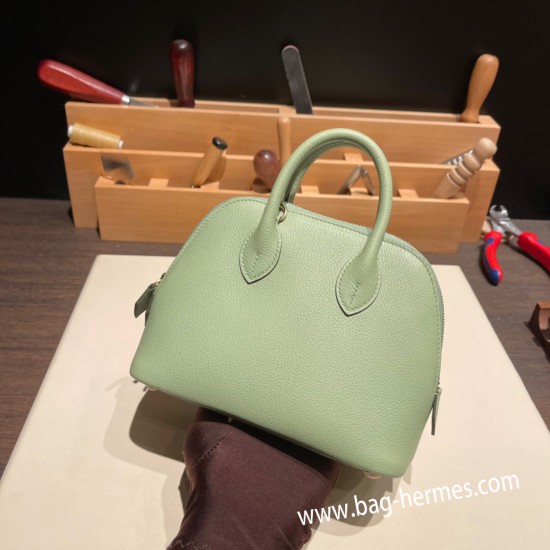 エルメス ボリード ミニ  HERMES Bolide 1923 Miniエバーカラー ヴェールクリケット 3I/Vert Criquet   ゴールド金具  bolide-mi001 全手縫い