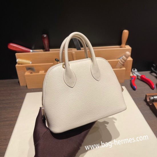 エルメス ボリード ミニ  HERMES Bolide 1923 Miniシェブルミゾル  Chevre クレ10 /Craie   ゴールド金具  bolide-mi018 全手縫い