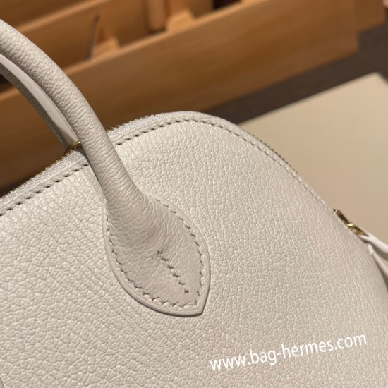 エルメス ボリード ミニ  HERMES Bolide 1923 Miniシェブルミゾル  Chevre ビスキュイ4B /Biscuit   ゴールド金具  bolide-mi030 全手縫い