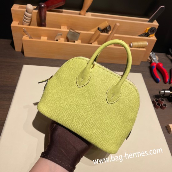 エルメス ボリード ミニ  HERMES Bolide 1923 Miniシェブルミゾル  Chevre ジョーヌブルジョンR9 /Jaune Bourgeon   ゴールド金具  bolide-mi034 全手縫い