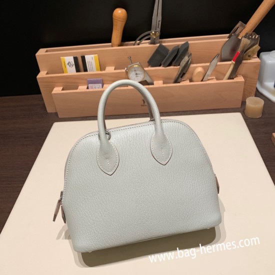 エルメス ボリード ミニ  HERMES Bolide 1923 Miniシェブルミゾル  Chevre  80 /Pearl Grey パールグレー シルバー金具  bolide-mi045 全手縫い