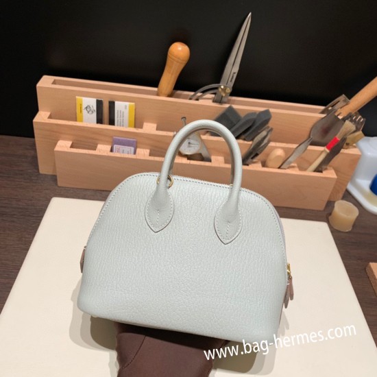 エルメス ボリード ミニ  HERMES Bolide 1923 Miniシェブルミゾル  Chevre  80 /Pearl Grey パールグレー ゴールド金具  bolide-mi046 全手縫い