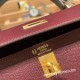 エルメス ケリー25cm 外縫い ヴォーエプソン Epsom  ボルドー 57/ Bordeaux & エタン 8F/ Etain ゴールド金具  kelly25-052 全手縫い