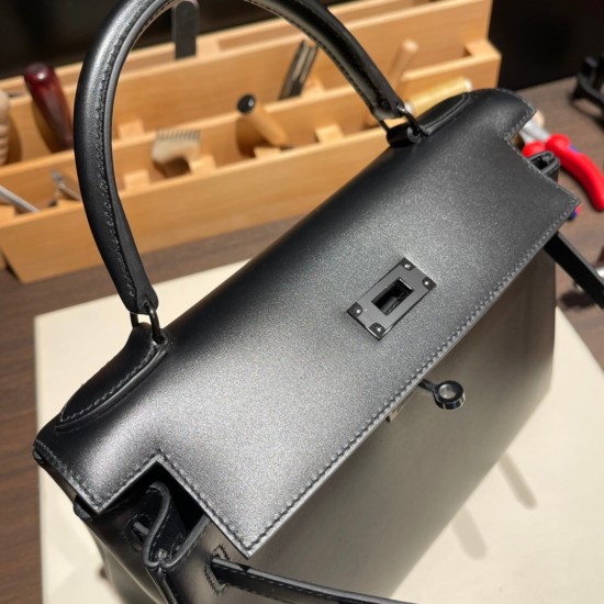 エルメス ケリー 28cm Kelly 28cm  box ボックスカーフ  ブラック 89 /Black (Noir)   Black Hardware    kelly28-012 全手縫い