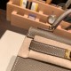 エルメスケリーミニ Kelly bag miniMini Kelly New stock  ヴォーエプソン Epsom グリエレファント 8C /Elephant Grey ゴールド金具 kellymini-040 全手縫い