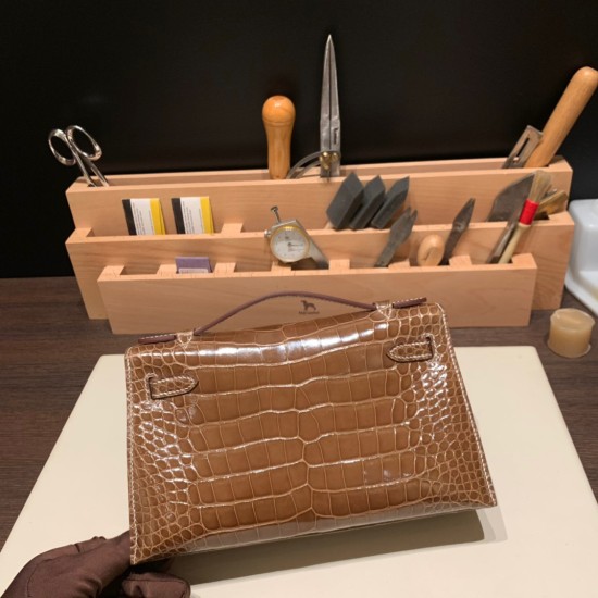 エルメス ポシェットケリー kelly pochette  Crocodile フィセル 17 / Ficelle シルバー金具 Pochette--004 全手縫い