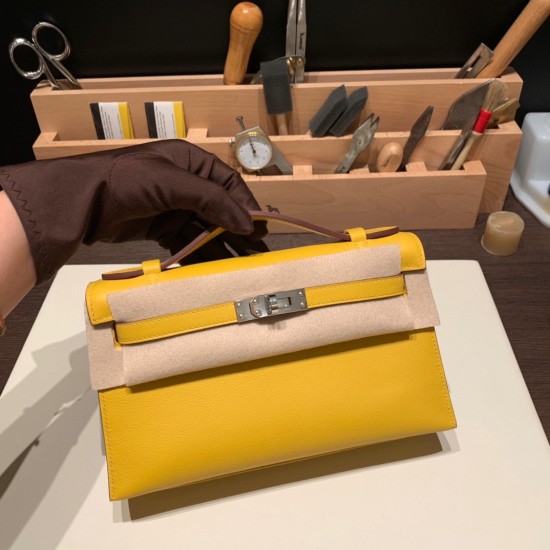 エルメス ポシェットケリー kelly pochette  swift スイフト ジョーヌアンブル 9D /Jaune Ambre シルバー金具 Pochette--049 全手縫い