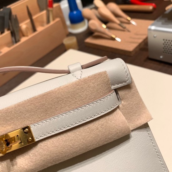 エルメス ポシェットケリー kelly pochette  swift スイフト パールグレー 80 /Pearl Grey ゴールド金具 Pochette--050 全手縫い