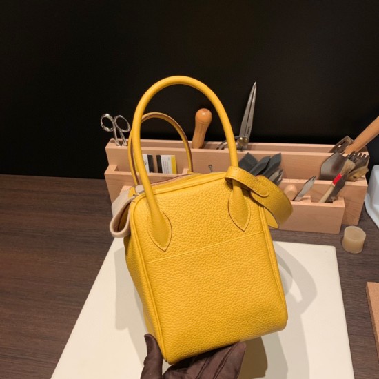 エルメス リンディ26 Clemence トリヨンクレマンス ジョーヌアンブル 9D /Jaune Ambre シルバー金具 lindy26-018 全手縫い