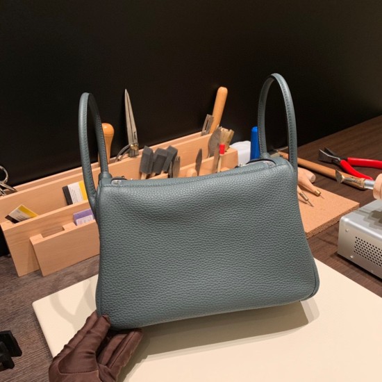 エルメス リンディ26 Clemence トリヨンクレマンス ブルーオラージュ Y7 /Blue Orage シルバー金具 lindy26-050 全手縫い