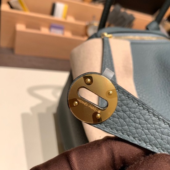 エルメス リンディ26 Clemence トリヨンクレマンス ブルーオラージュ Y7 /Blue Orage ゴールド金具 lindy26-051 全手縫い