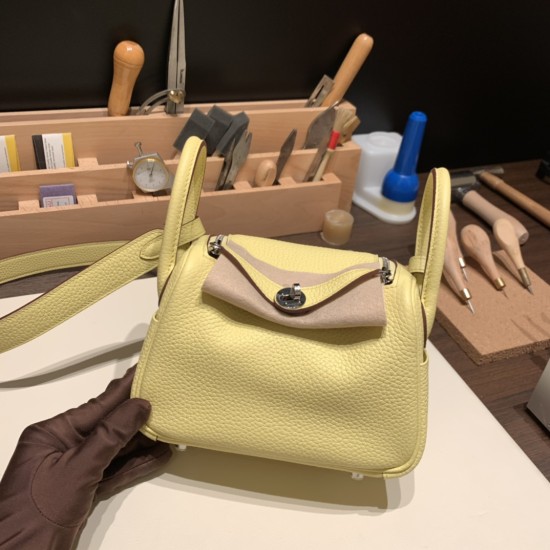 エルメス リンディミニ19 Mini Lindy Clemence トリヨンクレマンス ジョーヌプッサン 1Z /Jaune Poussin   シルバー金具  lindymini-101 全手縫い