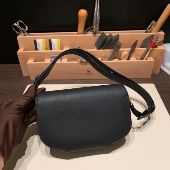 エルメスCherche-Midi 18 ヴォーエプソン 89/Black (Noir) ブラック シルバー金具  Cherche-050 全手縫い